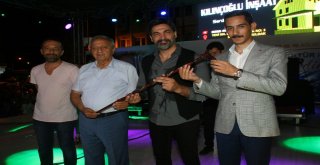 Devrekte Düzenlenen Uğur Işılak Konseri Büyük İlgi Gördü