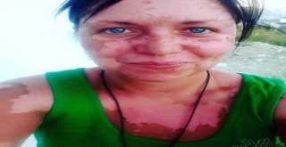 Rus Çift Karadenizin Ortasında Günlerce Mahsur Kaldı