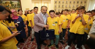 Başkan Aktaş Üsküplü Gençlere Bursayı Tanıttı