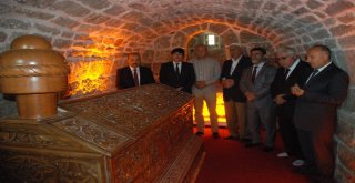 235 Yıllık Tarihi Alemdar Camii İbadete Açıldı