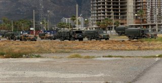 Hatay Sınırına Askeri Sevkiyat
