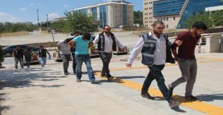 Elazığda Uyuşturucu Operasyonu: 2 Şüpheli Tutuklandı