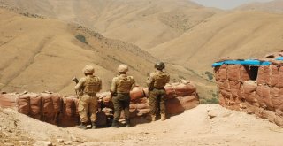 Vali Ustaoğludan Üs Bölgelerine Bayram Ziyareti