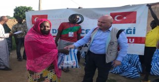 Yerli Düşünce Derneği Kurban Bereketini Kameruna Taşıdı