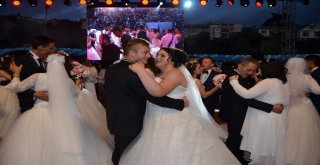 22 Çiftin Nikâhı Aynı Günde Kıyıldı