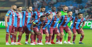 Spor Toto Süper Lig: Trabzonspor: 0 - Göztepe: 2 (İlk Yarı)