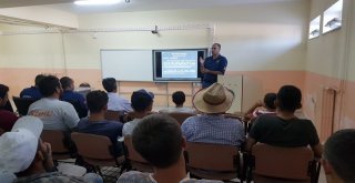 Develide 75 Traktöre Reflektör Takıldı