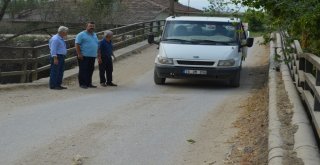 Yıkılmak Üzere Olan Köprü Yapılmazsa Faciaya Sebep Olabilir