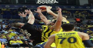 Tahincioğlu Basketbol Süper Ligi: Fenerbahçe: 78 - Beşiktaş Sompo Japan: 73