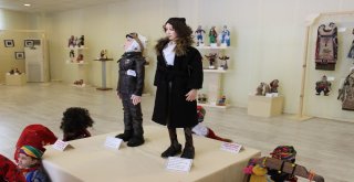 Yüzlerce El Yapımı Bebek Bu Festivalde