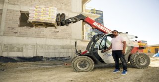 (Özel Haber) Ankarada İnşaat Firmasından Dolar Bozduran Müteahhitlere Bedava Hizmet