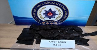 Erzincanda Afyon Sakızı Ve Uyuşturucu Hap Ele Geçirildi