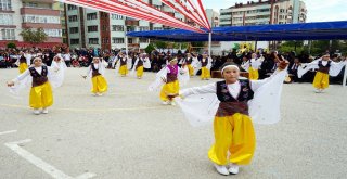 Kastamonuda Yeni Eğitim-Öğretim Yılı Törenle Açıldı