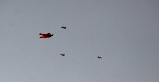 Gökyüzünde Adrenalin Dolu Dakikalar