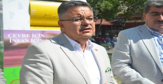 Kıyafet Kumbarasıyla Giyilmeyen Giysiler Yeni Sahiplerine Ulaşacak