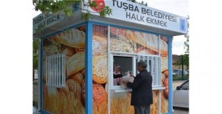Tuşba Belediyesinden ‘Dolara İnat Halka Ucuz Ekmek