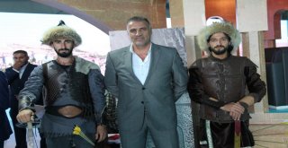 Ahlat Standına Yoğun İlgi