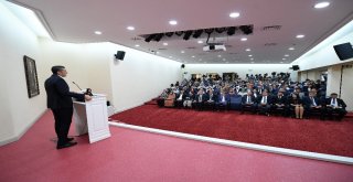 Bakan Selçuk Öğretmenlerle Buluştu