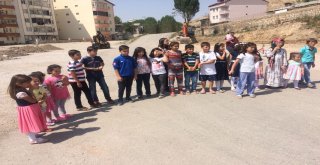 Bayburtta Çocuk Parkı İçin İmza Kampanyası Düzenlendi