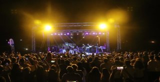 Gökhan Türkmen Konseri Kocaeli Sahilleri Doldurdu