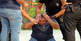 İntihara İnandırmak İçin Ana Haber Bültenine Çıkmak İstedi
