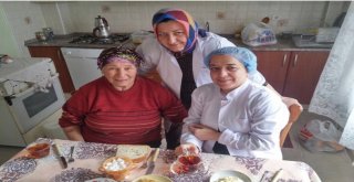 Yüzleri Güldürmeye Devam Ediyor