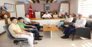 İl Milli Eğitim Müdürü Çandıroğlu Türkiye Birincisini Ödüllendirdi