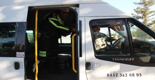 Trafik Ekiplerinden Öğrenci Servislerine Sıkı Denetim