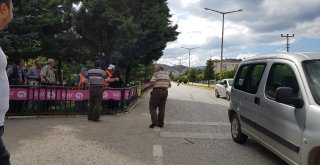 Kastamonuda Karşıya Geçmek İsteyen Yayaya Otomobil Çarptı