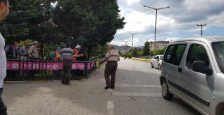 Kastamonuda Karşıya Geçmek İsteyen Yayaya Otomobil Çarptı