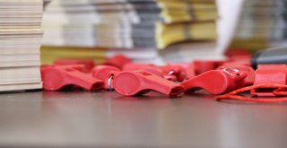 Arabada Kırmızı Düdüklü Çocuklar Dönemi Başlıyor