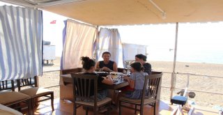 Antalyada Denize Sıfır Obalarda Ücretsiz Lüks Tatil Kıskandırıyor