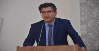 “Türkiyede Darbe Geleneği Ve 15 Temmuz” Konulu Konferans Düzenlendi