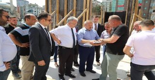 15 Temmuz Demokrasi Ve Cumhuriyet Meydanı Projesinin Çalışmalarını Yerinde İnceledi