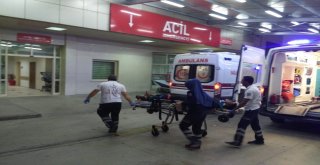 Kozanda Trafik Kazası: 2 Yaralı