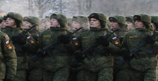Rus Ordusunda Bir Tarih Değişiyor