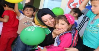 Elazığdan Gelen Yardımları Görünce Gözyaşlarına Hakim Olamadılar