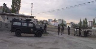 Kayseride 30 Adrese Eş Zamanlı Operasyon: 15 Gözaltı