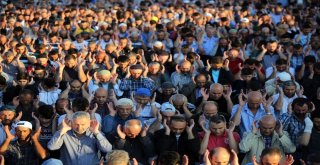 Yenimahallede Kurban Bayramı Coşkusu