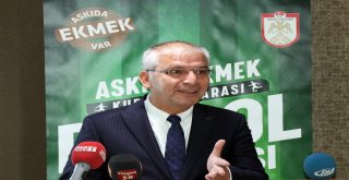 Sivasta Askıda Ekmek İçin Futbol Turnuvası