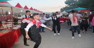 Asker Adayları, Dev Türk Bayrağı Açıp Eğlence İçin Para Topladı