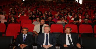 Vali Gülden Öğrencilere Kyk Müjdesi