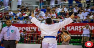 Kırşehirli Sporcu Judoda Türkiye İkincisi Oldu