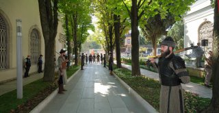 Osman Gazi Türbesi'nde ‘Sancak Nöbeti' dönemi