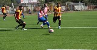 Bal: Sandıklıspor: 1 - Karaman Belediyespor: 3