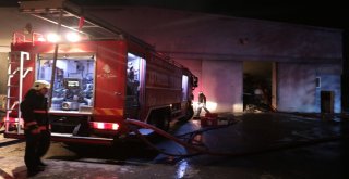 Tuzlada Organize Sanayi Bölgesinde Korkutan Yangın