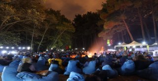 Bucadaki Festivalde Onlarca Kişi 48 Saati Cep Telefonsuz Geçirdi