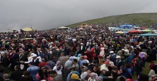 Kadırga Yaylasında Yüzlerce Yıllık Şenlik Coşkusu