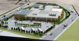 Başkan Uysal: “İstanbul Uluslararası Gençlik Merkezinin 2019 İtibariyle Bitirilmesi Planlanıyor”