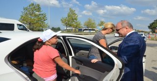 Vali Çakacak, Kırmızı Düdük Uygulamasında